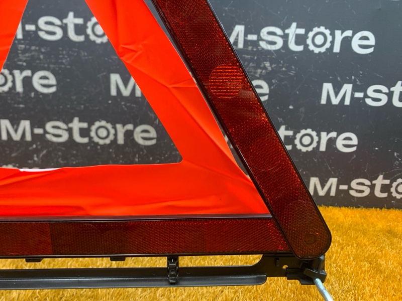 знак аварийной остановки, 1000 рублей, Красноярск