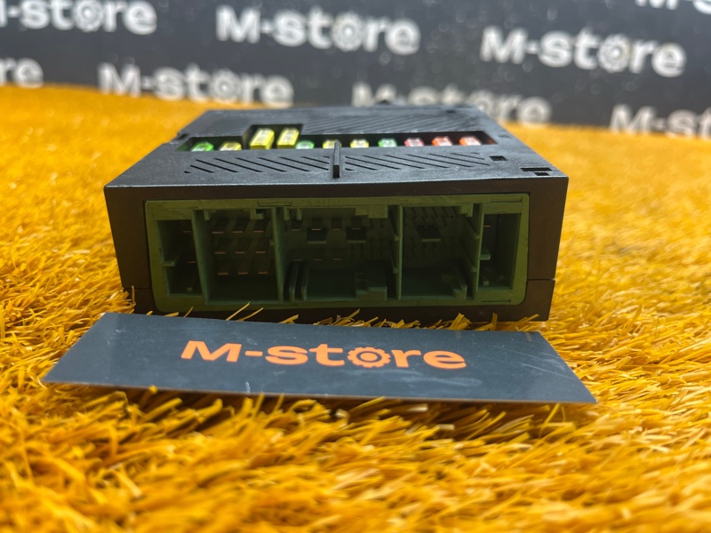 блок предохранителей, 2000 рублей, Красноярск