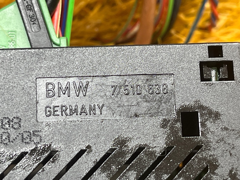 блок предохранителей, 2000 рублей, Красноярск