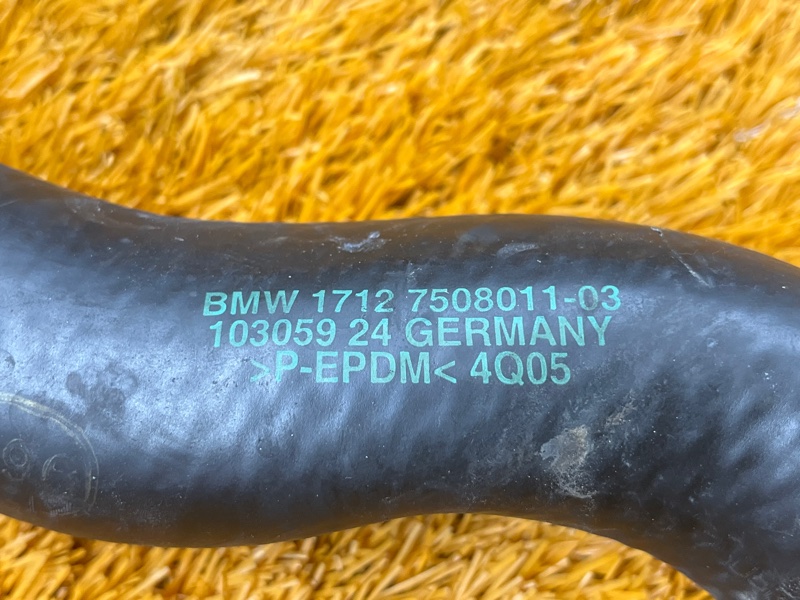 Патрубок радиатора нижний, 500 рублей, Красноярск