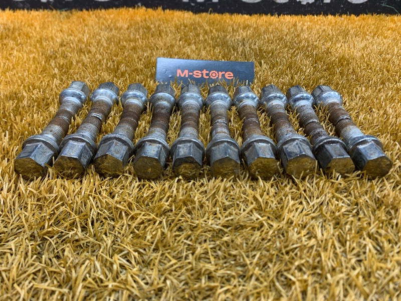 болт колесный, 2000 рублей, Красноярск