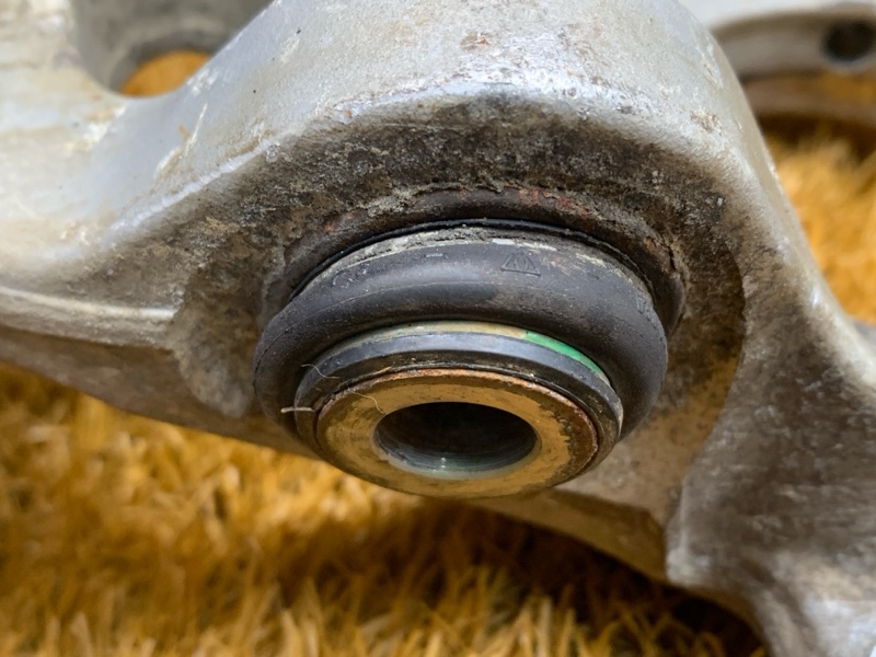 кулак поворотный, 500 рублей, Красноярск