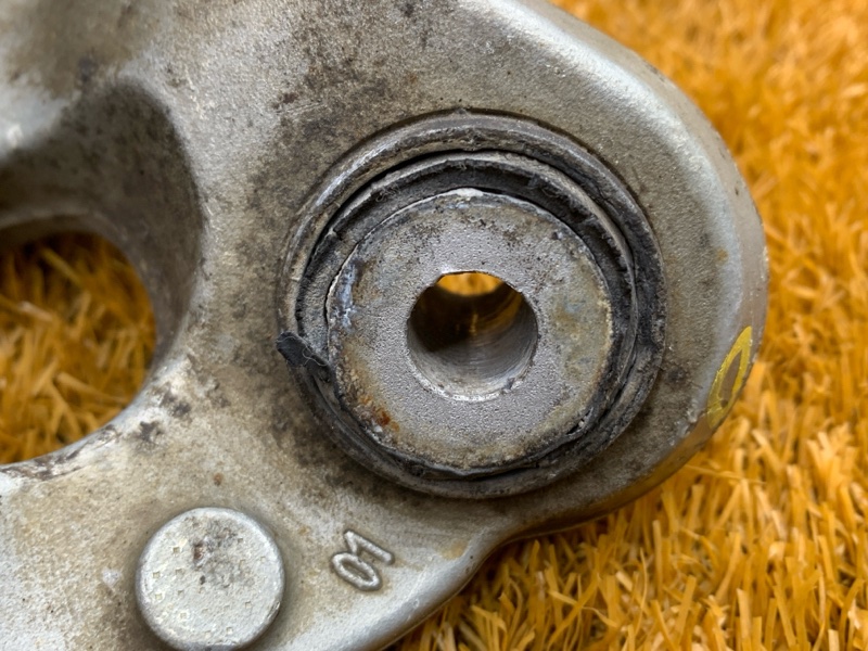 кулак поворотный, 500 рублей, Красноярск