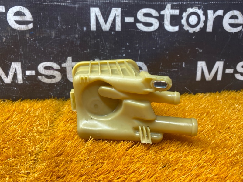 бачок гидроусилителя, 500 рублей, Красноярск