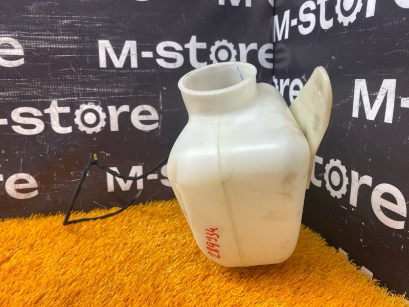 Бачок омывателя, 1500 рублей, Красноярск