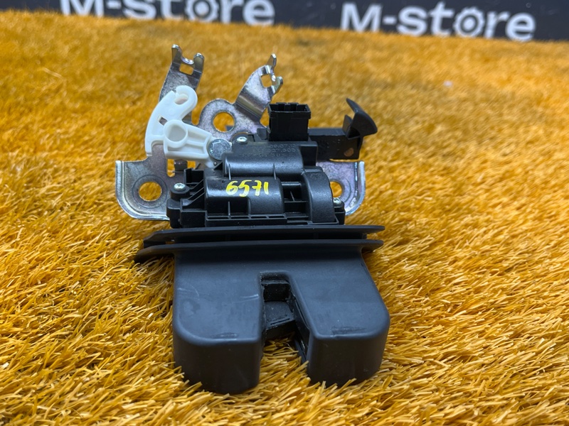 замок багажника, 1200 рублей, Красноярск