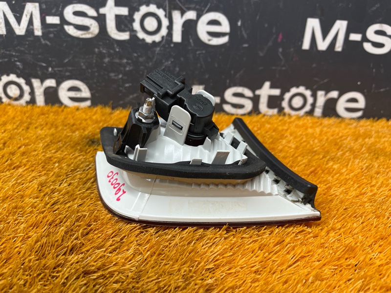 Фонарь крышки багажника, 1000 рублей, Красноярск