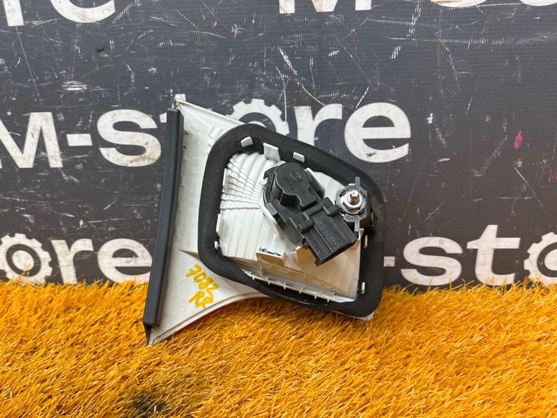 Фонарь крышки багажника, 1000 рублей, Красноярск