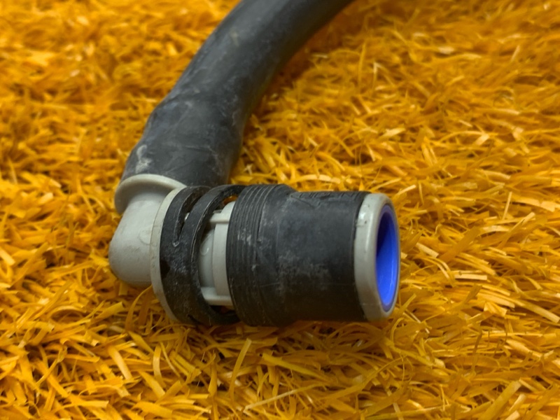 Шланг омывателя фар, 500 рублей, Красноярск