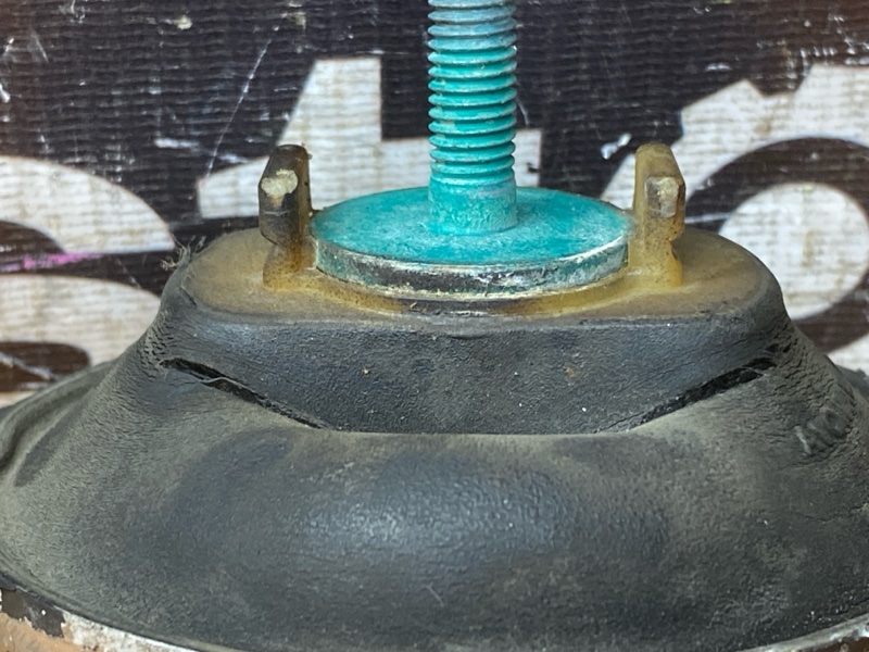 подушка двигателя, 1500 рублей, Красноярск