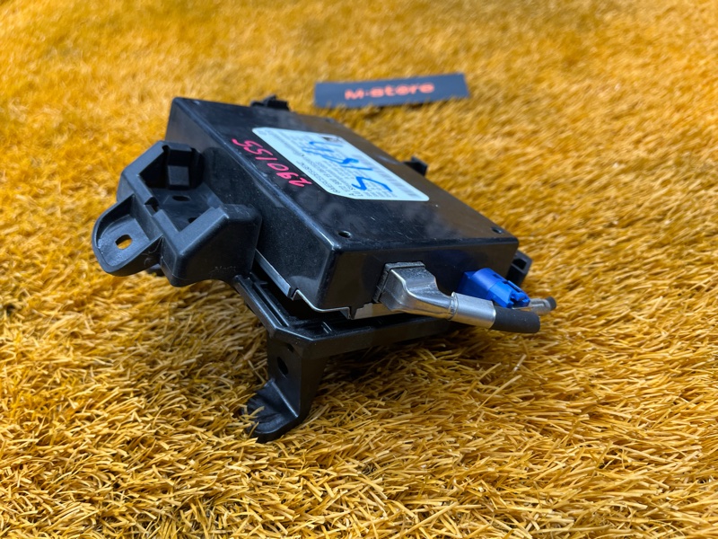 Блок управления мультимедиа, 1500 рублей, Красноярск