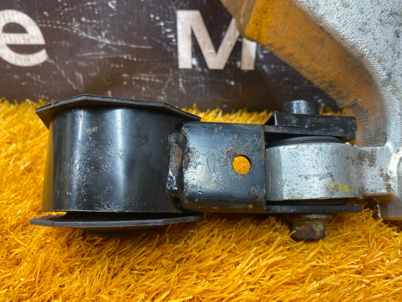 подушка двигателя, 3000 рублей, Красноярск