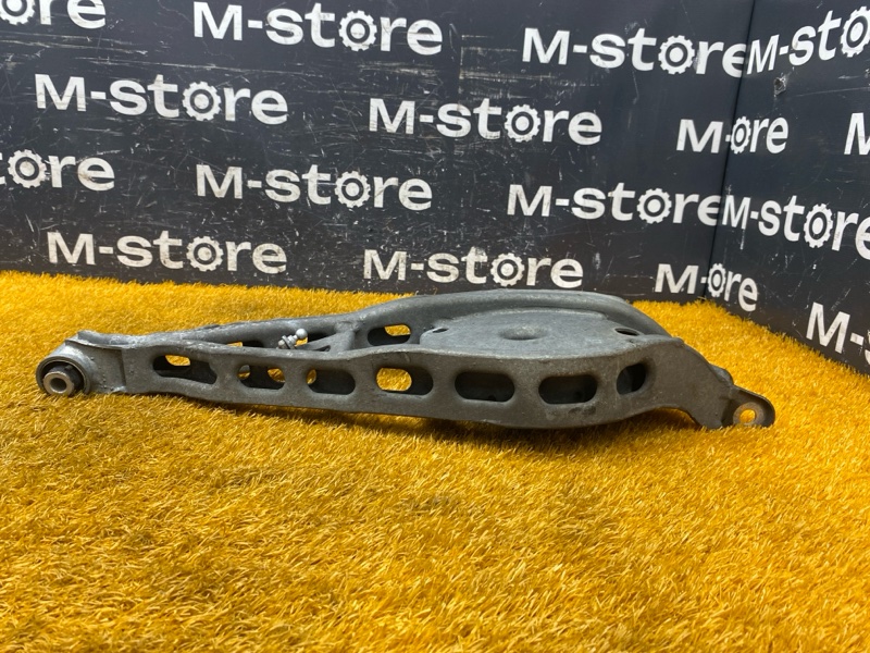 Рычаг подвески верхний, 1000 рублей, Красноярск