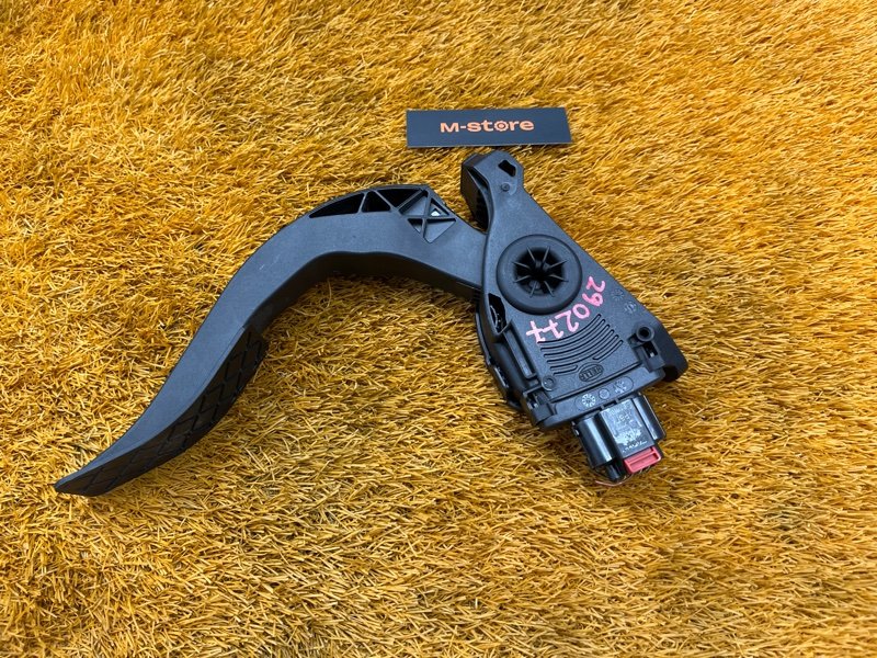 педаль газа, 500 рублей, Красноярск