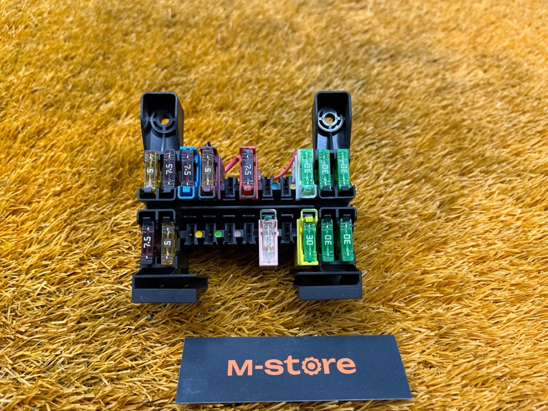 блок предохранителей, 300 рублей, Красноярск