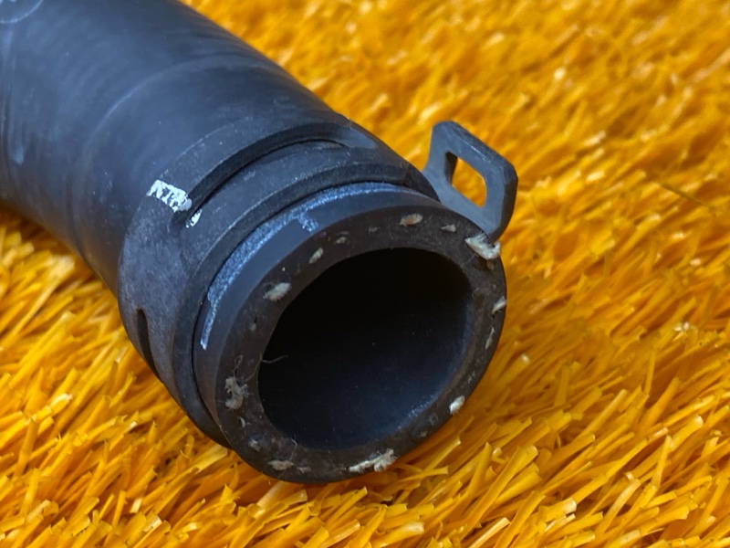 Патрубок системы охлаждения, 500 рублей, Красноярск