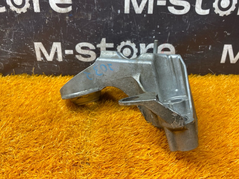 Кронштейн подушки двигателя, 1000 рублей, Красноярск