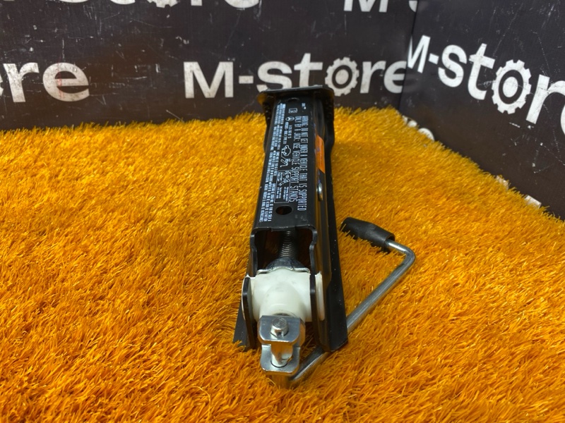 домкрат, 2500 рублей, Красноярск