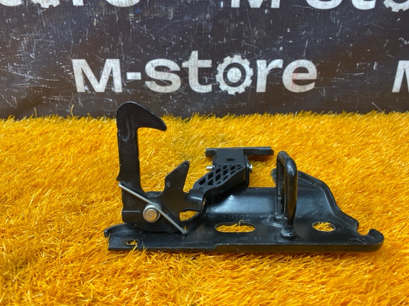 замок капота, 500 рублей, Красноярск