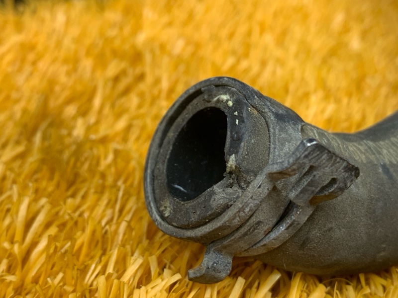 Патрубок системы охлаждения, 300 рублей, Красноярск