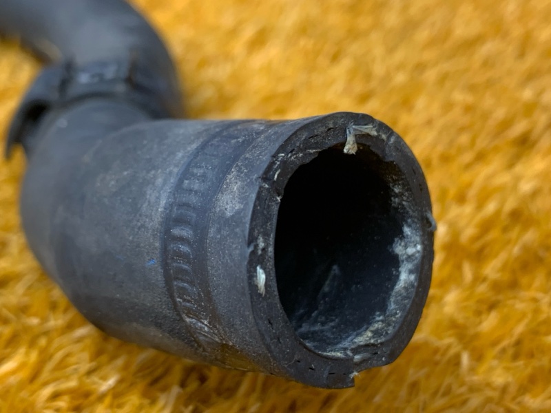 Патрубок системы охлаждения, 300 рублей, Красноярск