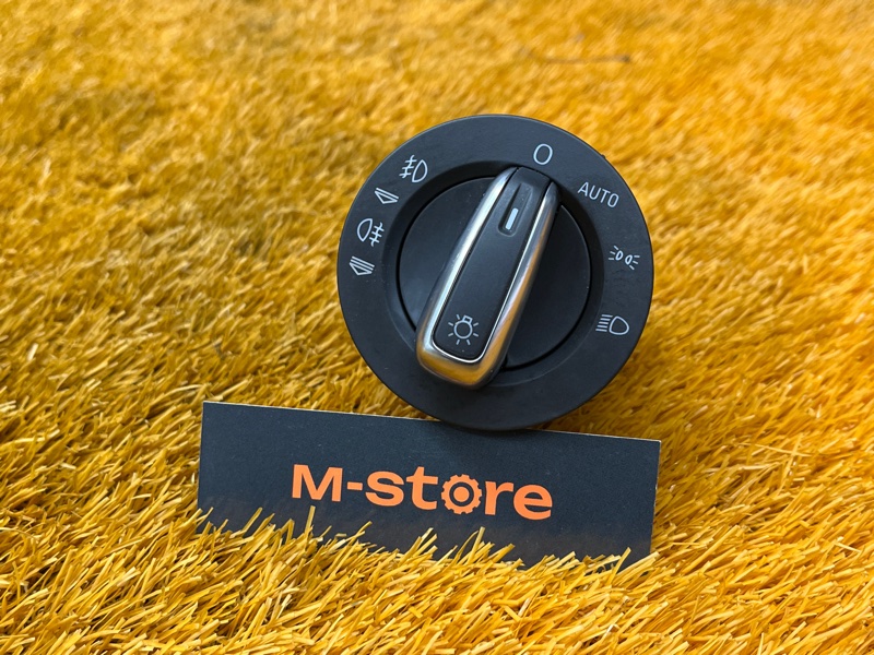 Переключатель света фар, 1000 рублей, Красноярск