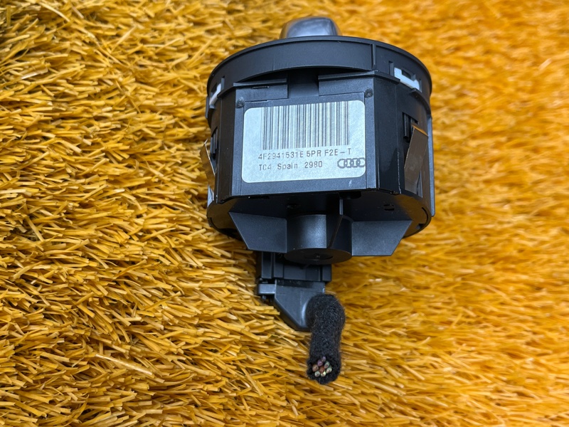 Переключатель света фар, 1000 рублей, Красноярск