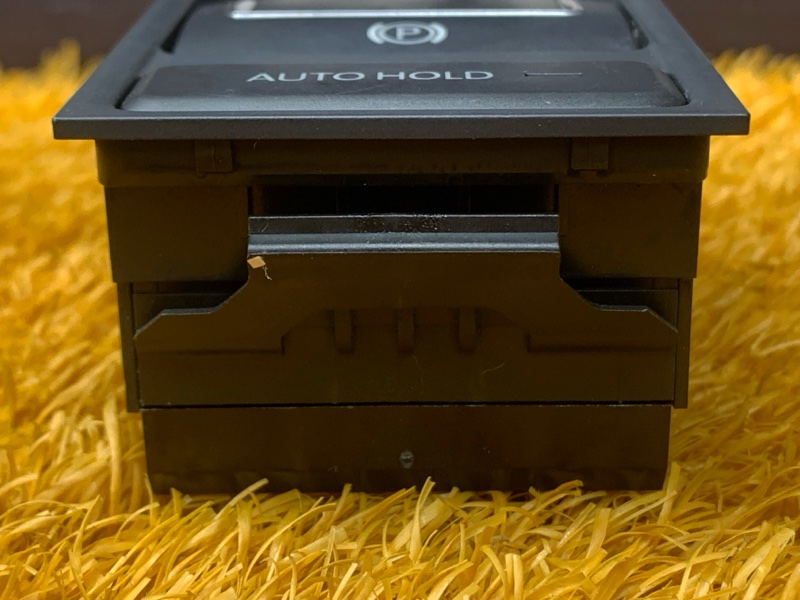 Кнопка стояночного тормоза, 1300 рублей, Красноярск