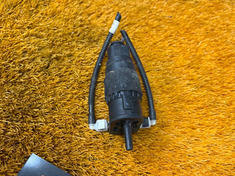 Мотор (насос) омывателя, 1000 рублей, Красноярск