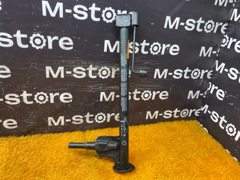 домкрат, 2000 рублей, Красноярск