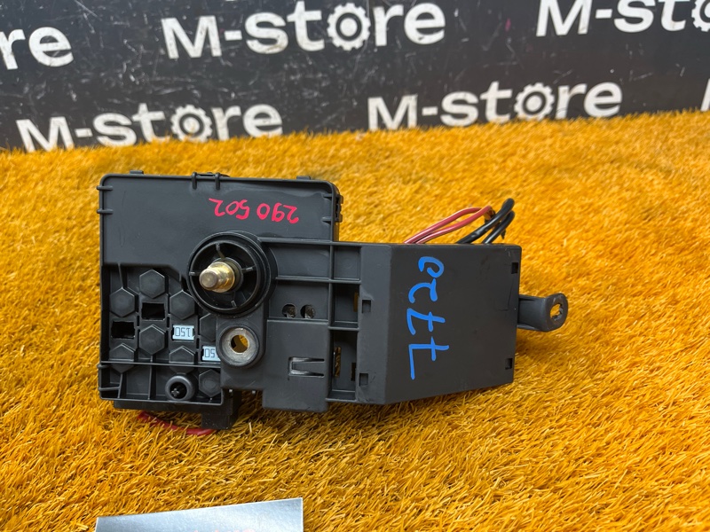 блок предохранителей, 400 рублей, Красноярск