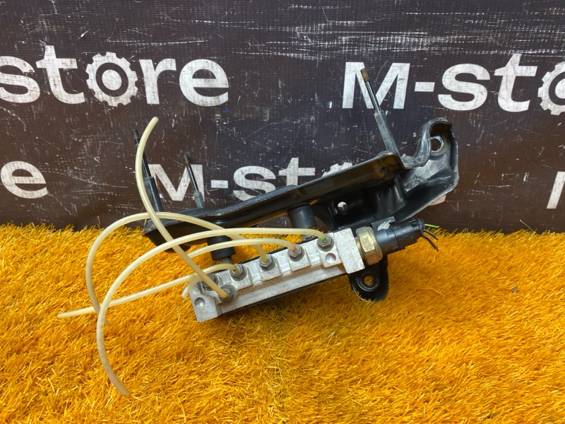 Блок клапанов пневмоподвески, 10000 рублей, Красноярск