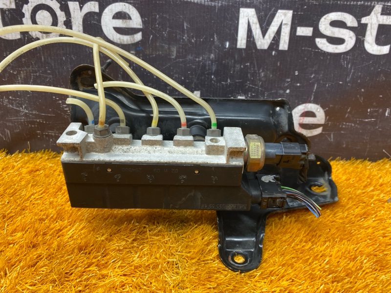 Блок клапанов пневмоподвески, 10000 рублей, Красноярск