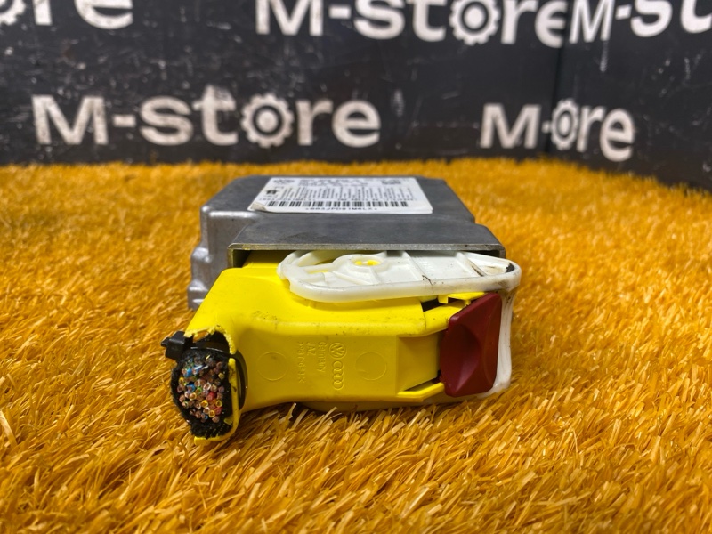 Блок управления Airbag, 1000 рублей, Красноярск