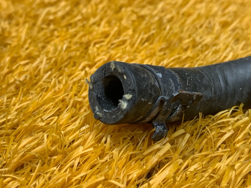 Патрубок радиатора верхний, 3000 рублей, Красноярск