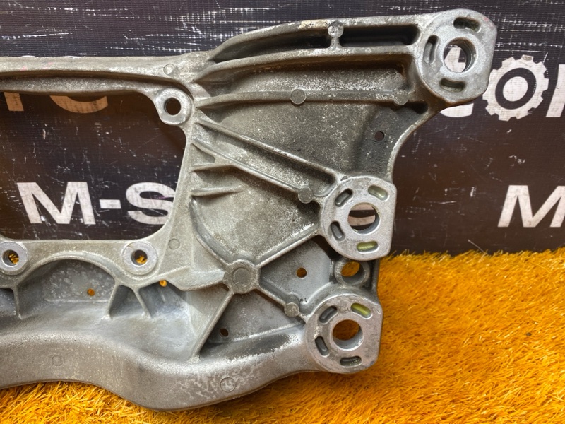 Балка акпп, 500 рублей, Красноярск