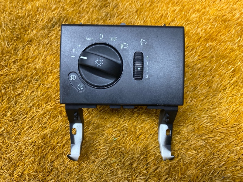 Переключатель света фар, 2000 рублей, Красноярск