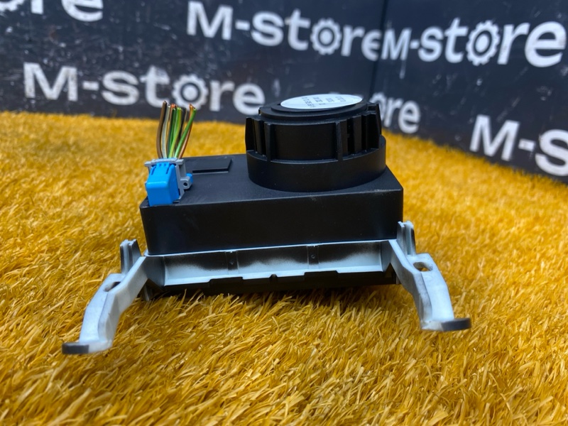 Переключатель света фар, 2000 рублей, Красноярск