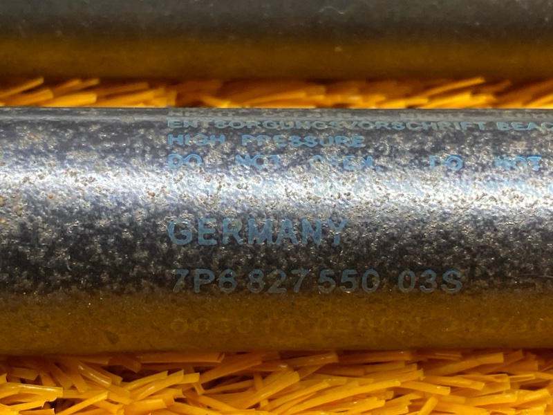 амортизатор багажника, 1000 рублей, Красноярск