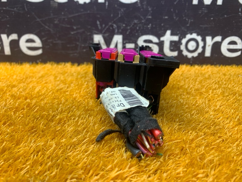 блок предохранителей, 400 рублей, Красноярск