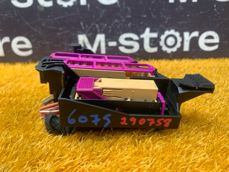 блок предохранителей, 500 рублей, Красноярск