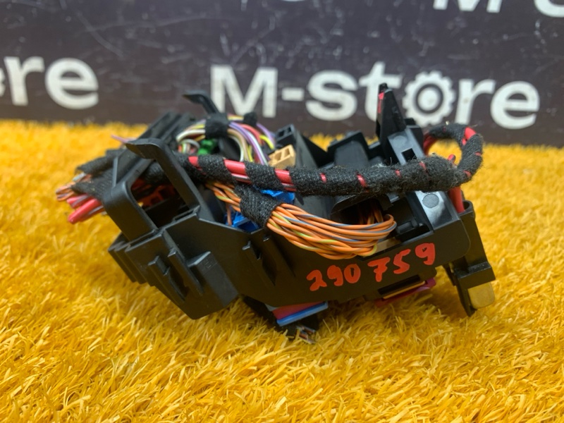 блок предохранителей, 200 рублей, Красноярск