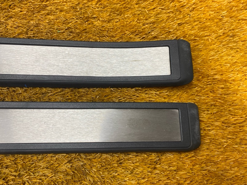 Накладка на порог салона, 2000 рублей, Красноярск