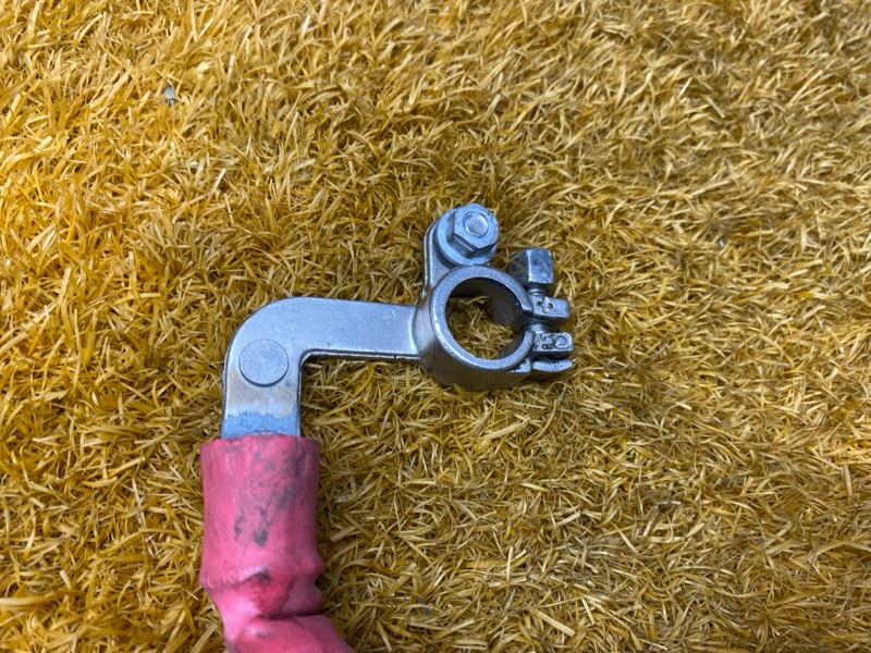 Клемма аккумулятора плюс, 1500 рублей, Красноярск