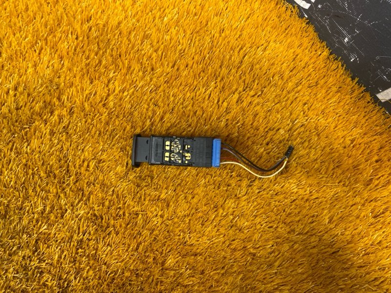 кнопка, 1000 рублей, Красноярск