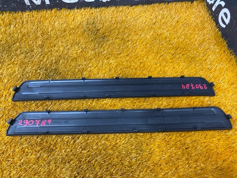 Накладка на порог салона, 800 рублей, Красноярск