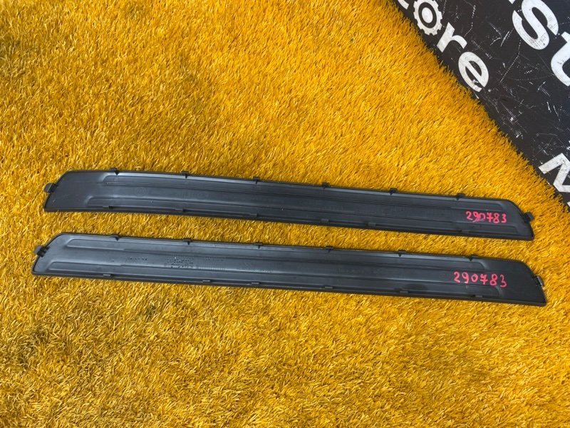 Накладка на порог салона, 800 рублей, Красноярск