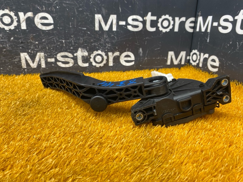 педаль газа, 500 рублей, Красноярск