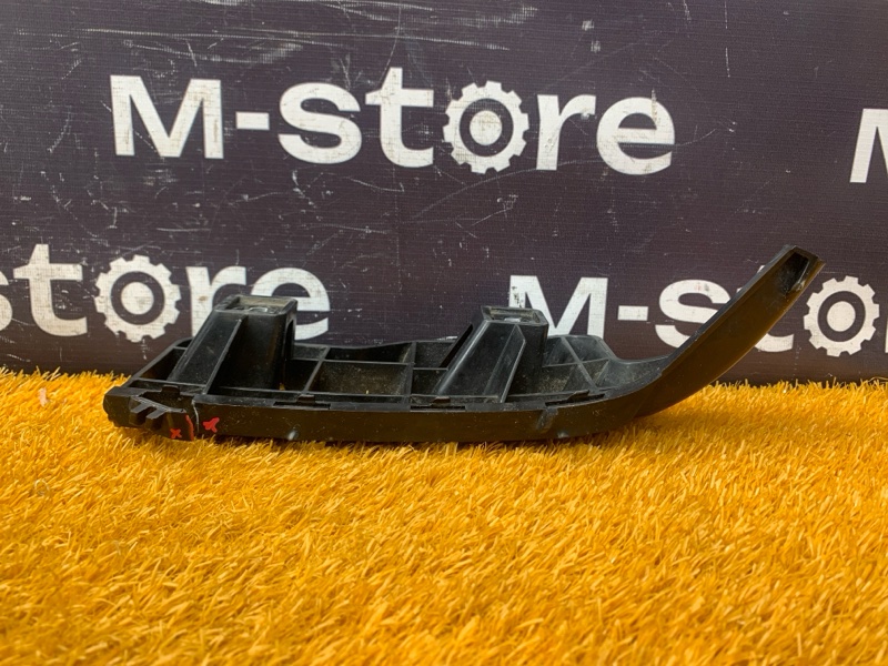 крепление бампера, 1000 рублей, Красноярск