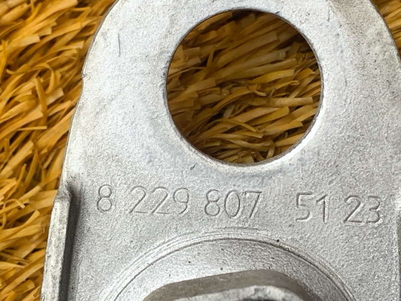 замок капота, 1000 рублей, Красноярск